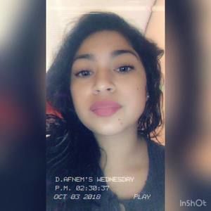 Meet your Posher, Daniela